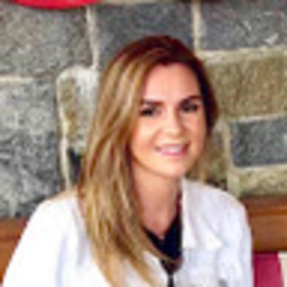 Meet your Posher, Emily - Picture 1 of 1